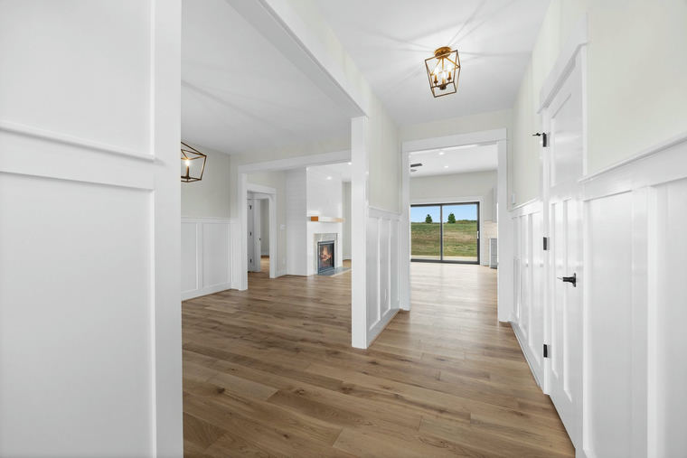 1416 Ladd Road, photo 3