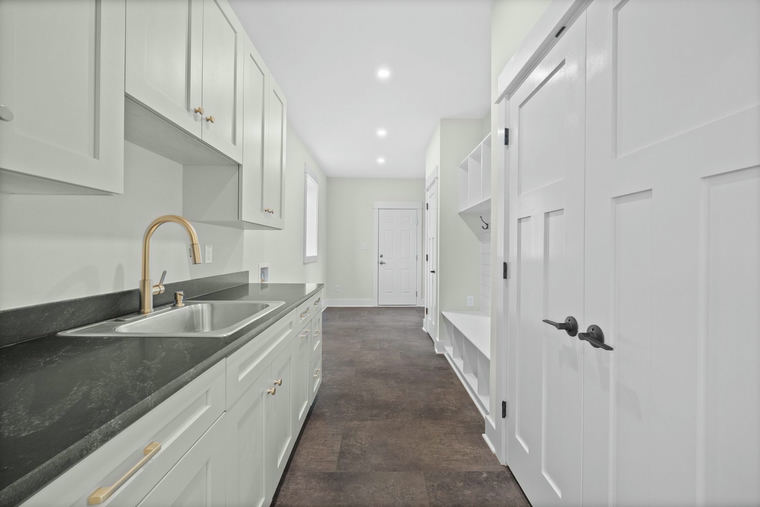 1416 Ladd Road, photo 32